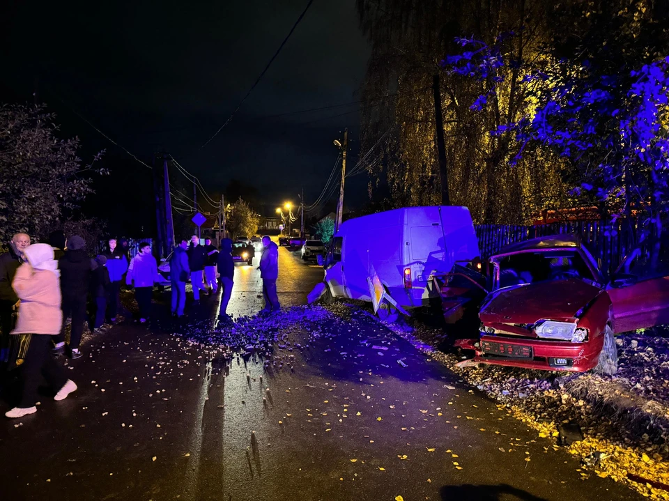 Не поделили перекресток две машины, а пострадала девочка в Киреевске Тульской области