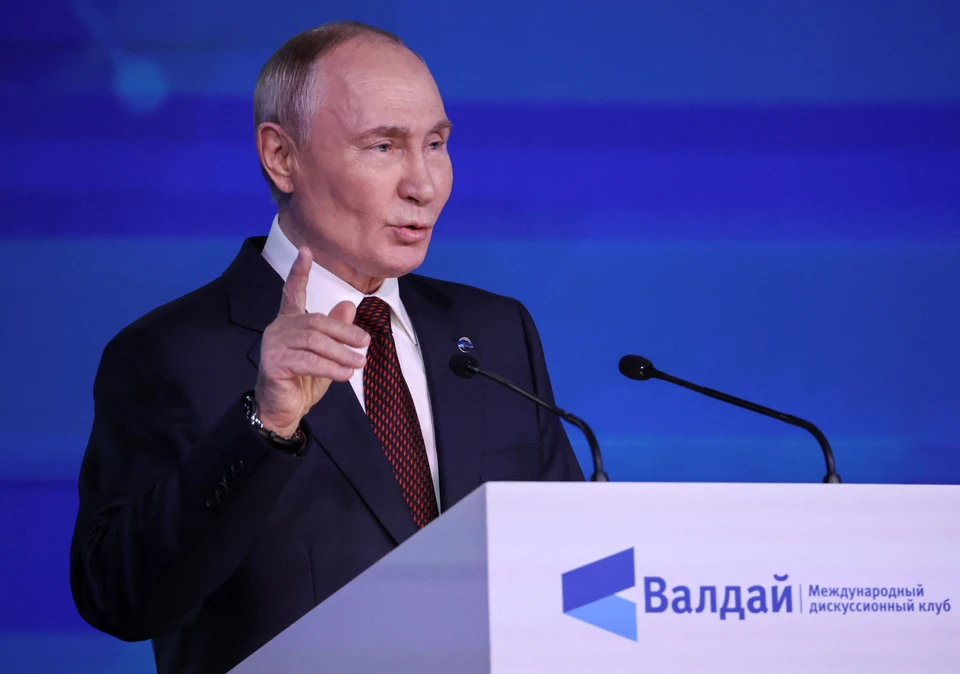 Путин заявил, что Россия не воспринимает Запад как врага