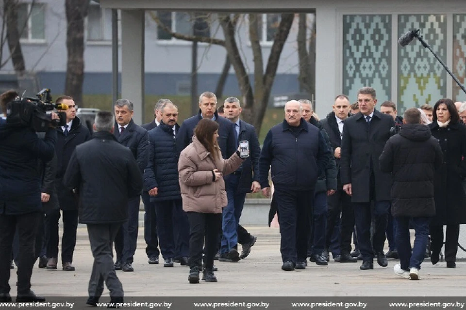 Лукашенко сказал о собранных 700 тысячах подписей в его поддержку. Фото: president.gov.by.