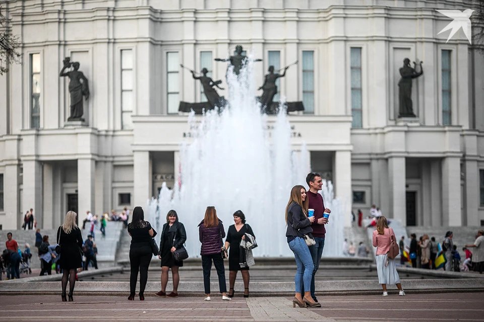 Гостеатры в Беларуси переводят на финансирование 50/50.