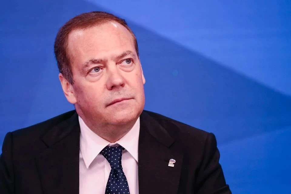 Медведев отметил, что ущерб для ЕС от ударов «Орешника» будет неприемлемый
