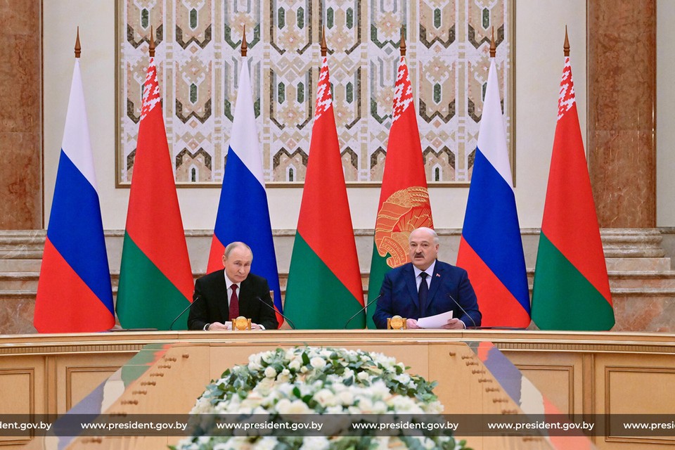 Единый рынок нефти и газа, «Орешник» в Беларуси, тарифы в роуминге, ядерное оружие. Главные заявления Лукашенко и Путина на заседании Высшего Госсовета Союзного государства в Минске 6 декабря 2024