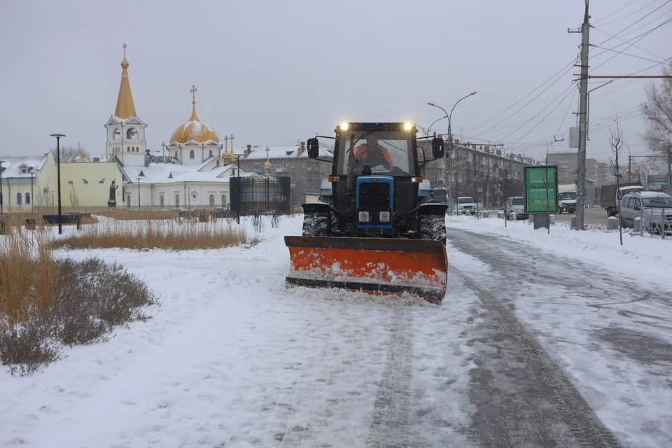 Мэр Кудрявцев сообщил, что в Новосибирск поступила новая партия дорожной техники. Фото: мэрия Новосибирской области