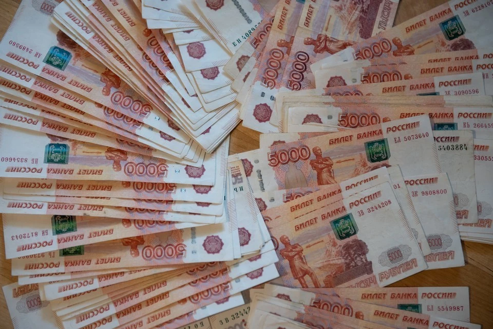 С 1 по 21 мая этого года бывшая начальница одного из почтовых отделений Грибановского района похитила из сейфа 123 тысячи рублей.