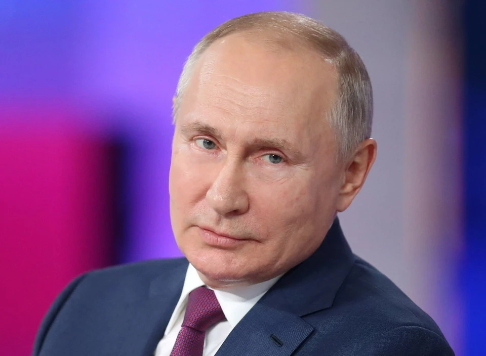 Владимир Путин рассказал, где хранит подарки российских бойцов
