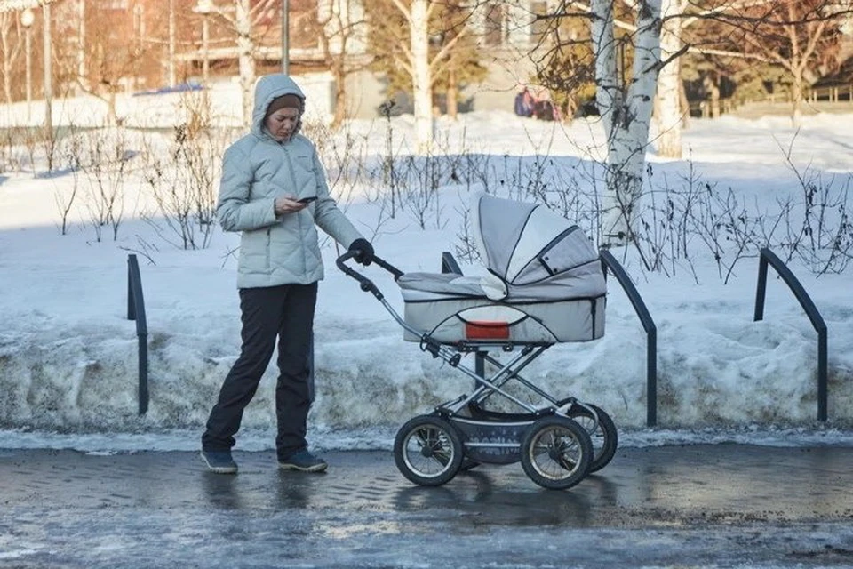 Государство постоянно материально поддерживает семьи, в которых подрастают дети