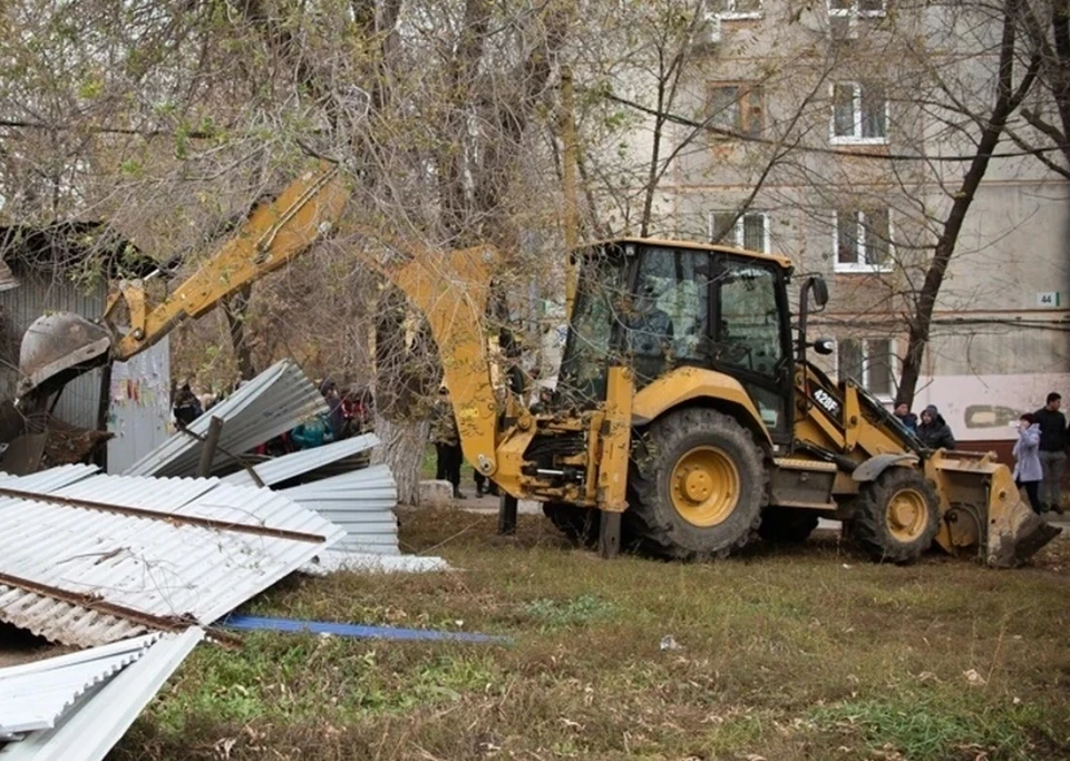 Власти приводят город в порядок в соответствие с нормами градостроительства.