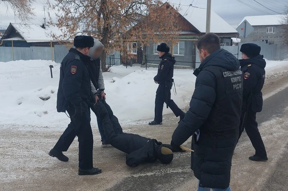 Задержанные показали, как убивали незнакомца. Фото: пресс-служба СКР по Свердловской области