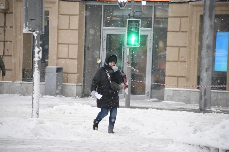 В Смоленске на площади Победы отключат светофор на день.