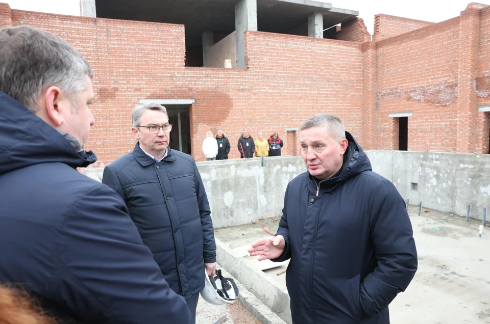 Чиновника уволили за бардак со стройками в регионе. Фото: АВО