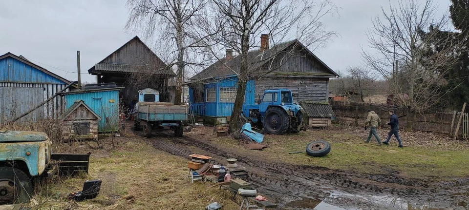 Опубликовано фото с места убийства трех человек в Калужской области