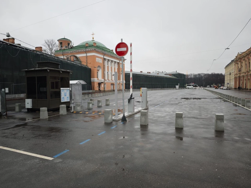 Парковка на Конюшенной площади начнет свою работу 31 января 2025 года. Фото: t.me/transportniytseh