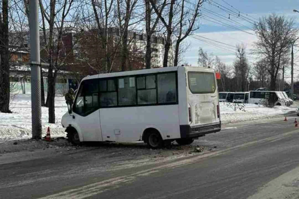 Глава Следкома поручил завести уголовное дело после ДТП с маршруткой в Иркутске.