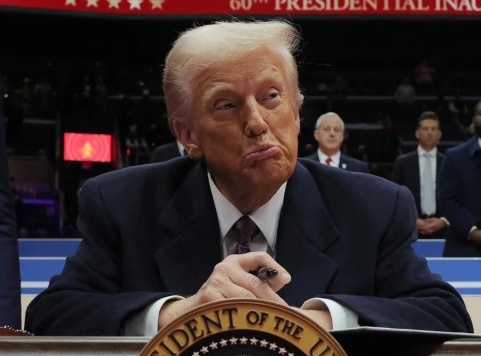 Трамп перепостил слова Путина, что ЕС встанет у ног хозяина из-за пошлин