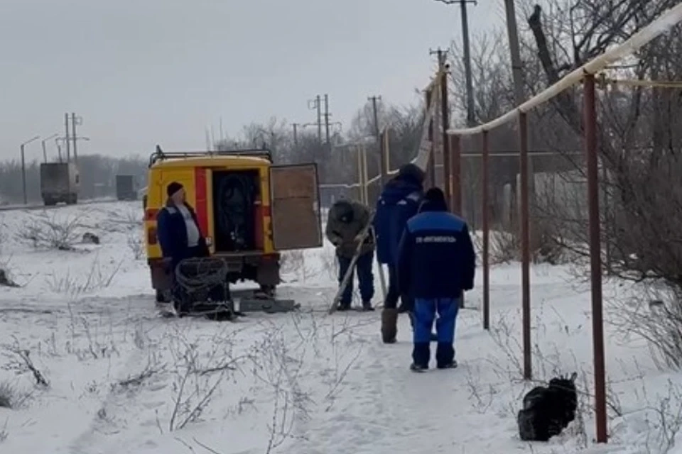 В ЛНР два водителя оставили без газоснабжения несколько улиц. ФОТО: скриншот с видео «Луганскгаз»