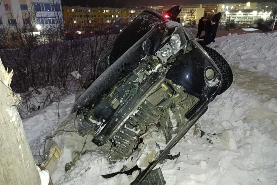 Все произошло в поселке Айхал в районе перекрестка улиц Советская - Промышленная. Фото: ГАИ Мирнинского района РС (Я)