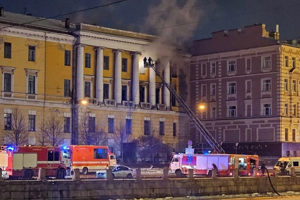Пожар произошел в Обуховской больнице утром 24 февраля. Фото: t.me/Megapolisonline
