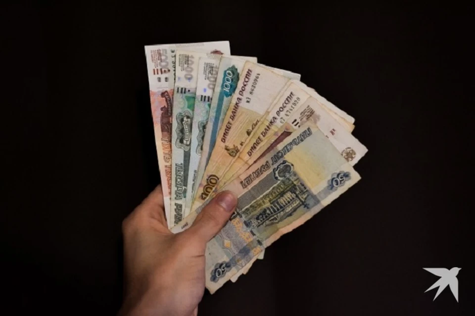 Супружеская пара стала жертвой мошенников
