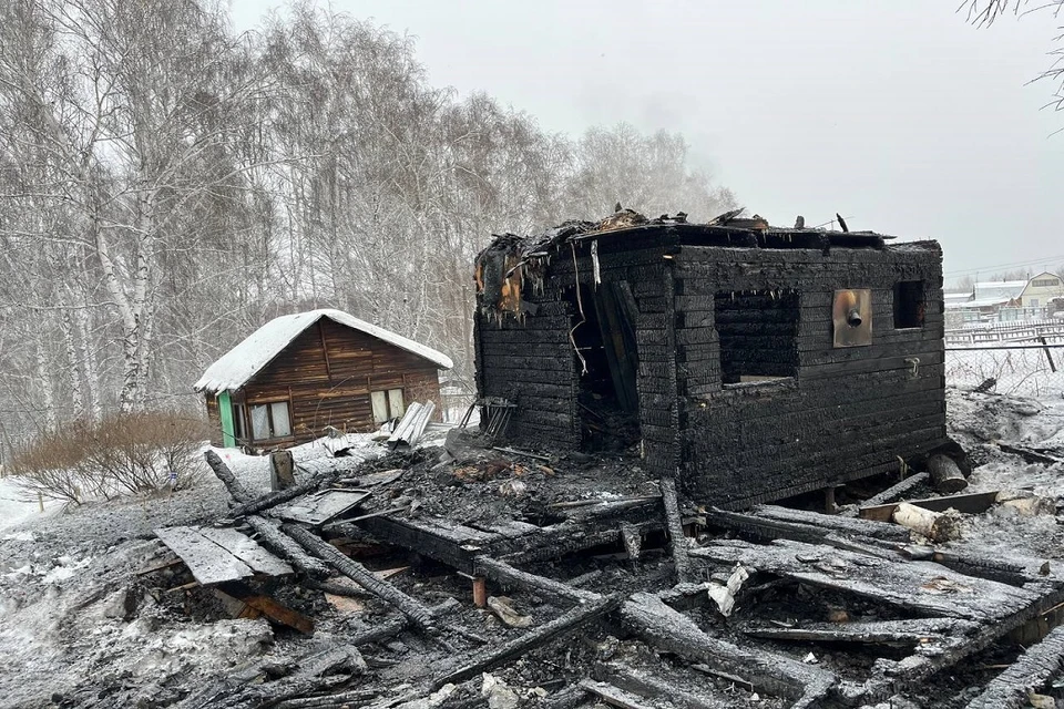 Два человека погибли при пожаре в СНТ под Новосибирском. Фото: Прокуратура НСО.