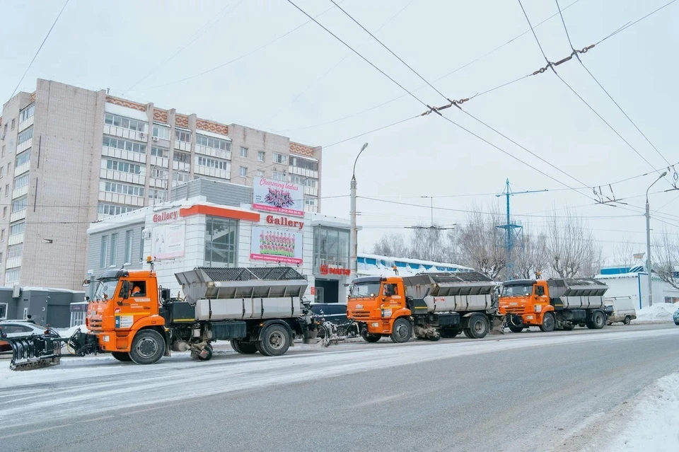 Автовладельцев города просят не парковаться на указанных участках