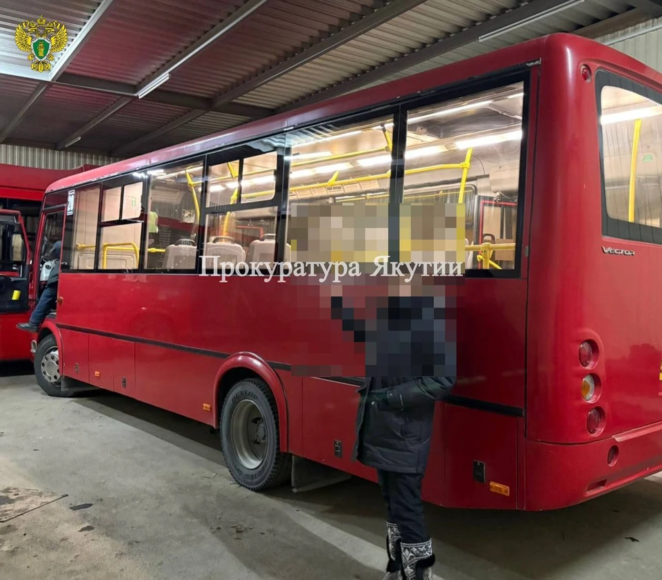 Двое подростков ограбили пассажира автобуса в Якутске Фото: прокуратура Якутии