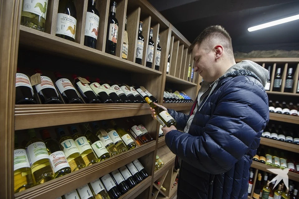Дефицита продукции в магазинах сегодня нет