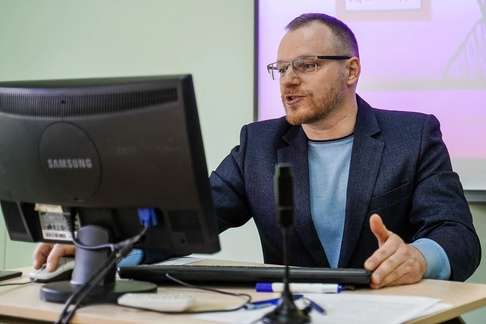 Тренировка проводилась без фактического участия выпускников по английскому языку, информатике и биологи.