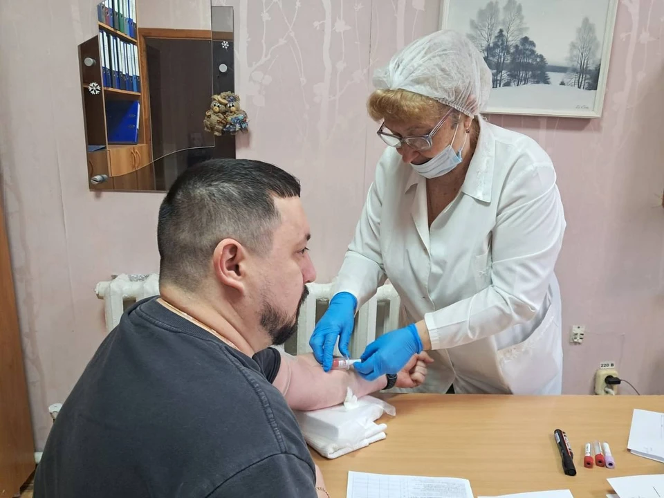 В Ульяновске проверили здоровье у 100 строителей на рабочих местах. ФОТО: тг-канал минздрава УО