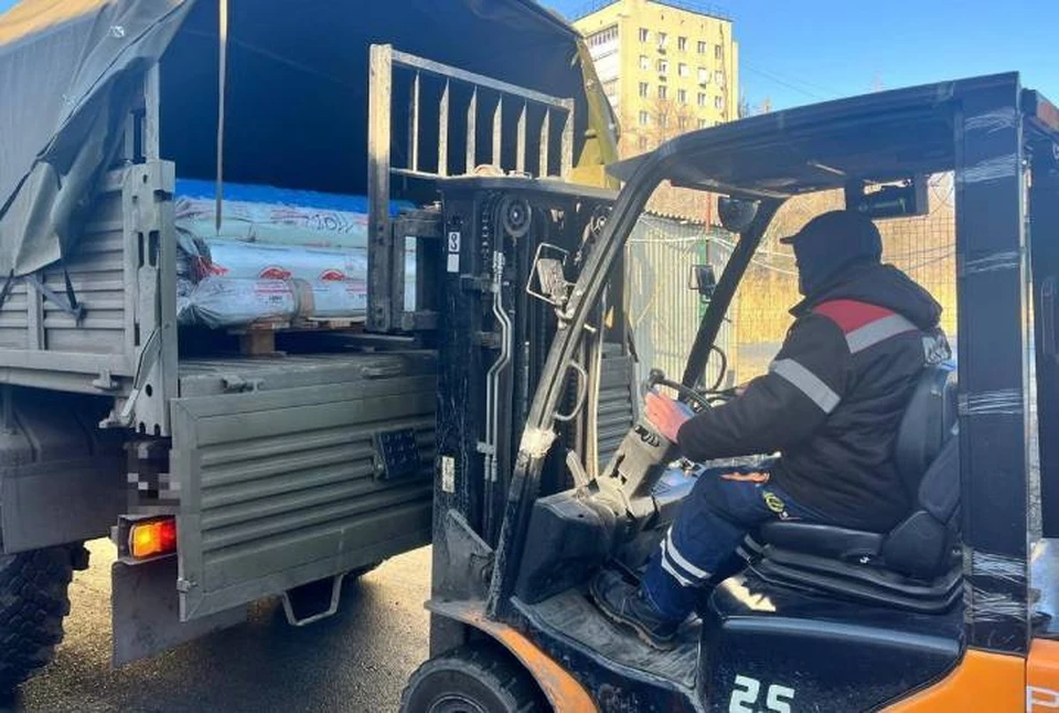 Очередную партию гуманитарной помощи отправили из Ростова в зону СВО. Фото: официальная страница Павла Кузьмина во "ВКонтакте".