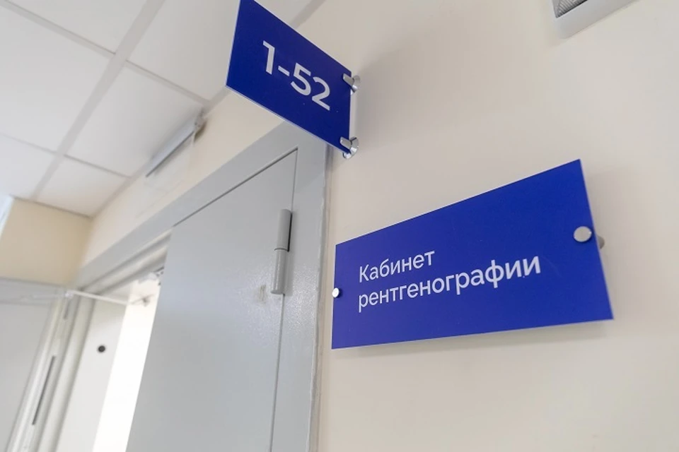 Житель Магаданской области сломал челюсть соседу, который попросил его не курить