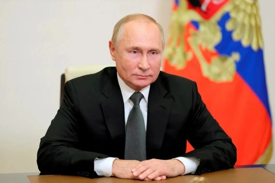 Путин: Взрослые виноваты, что детям не интересна Великая Отечественная война