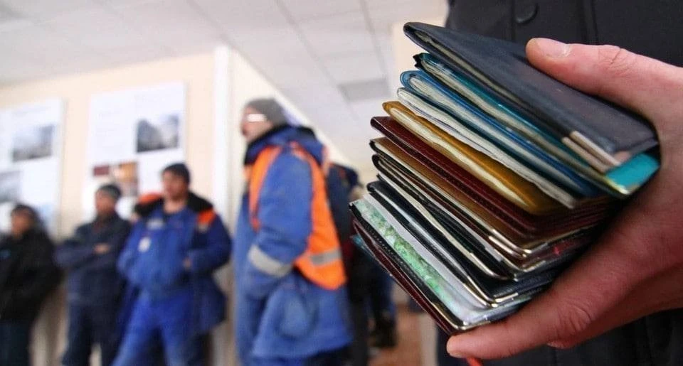 В Обнинске мужчина незаконно прописал мигрантов