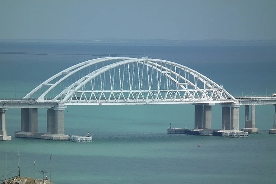 Перед Крымским мостом появилась очередь со стороны Керчи 4 апреля
