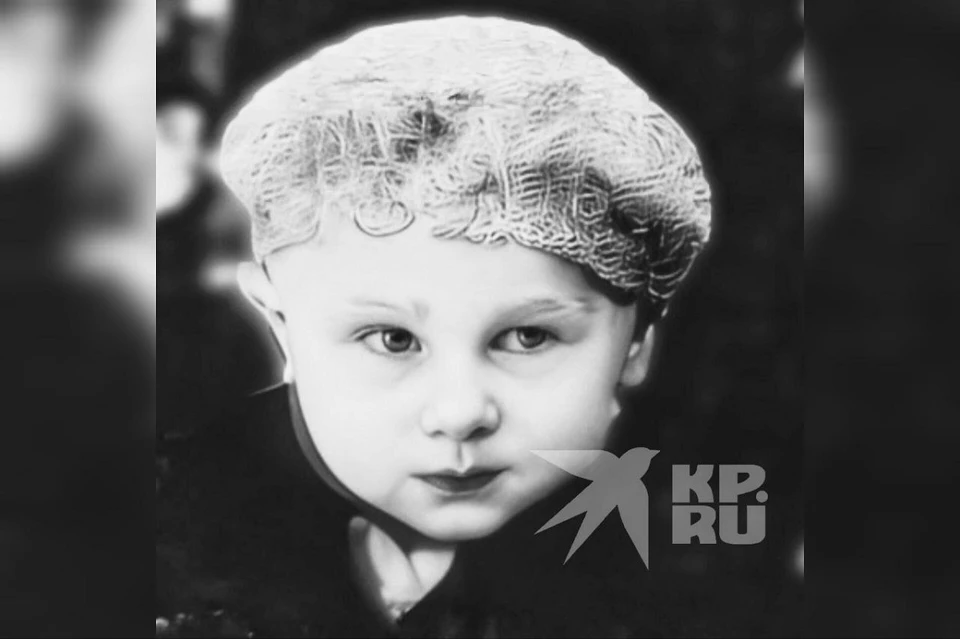 Это маленькая Валя до войны. Никто еще не знает, что предстоит пройти ей и ее семье. Фото: личный архив.