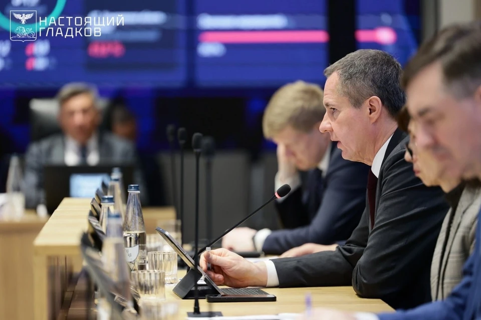Гладков сообщил об увольнении двух министров