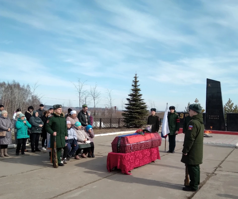 В администрации выразили соболезнования родным и близким погибшего. Фото: пресс-служба администрации Малмыжа