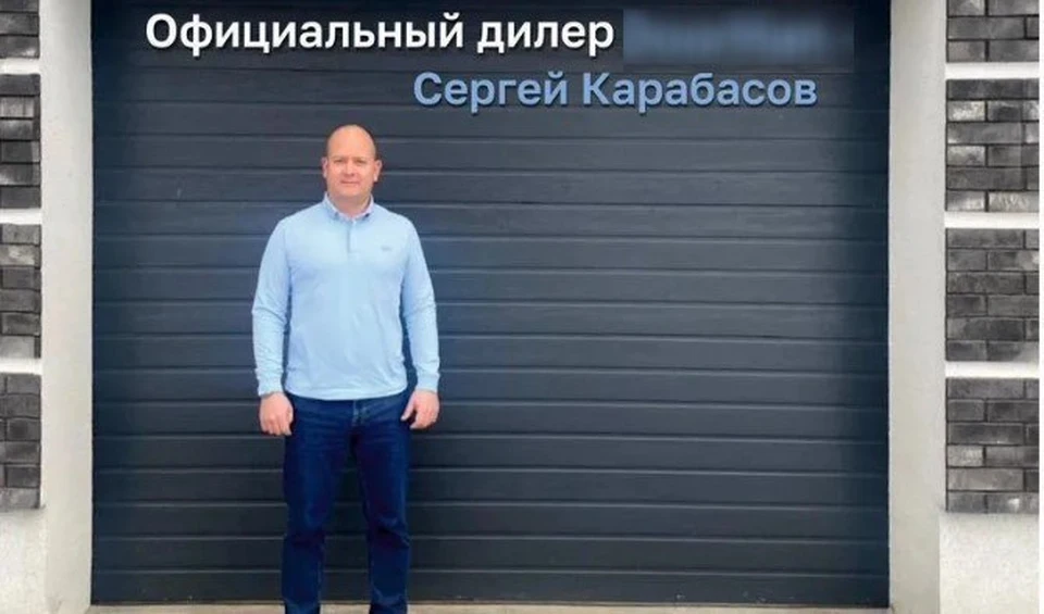 Сергей Карабасов занялся установкой автоматических ворот.