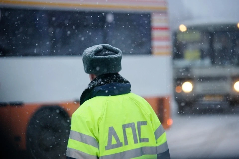 Временное ограничение движения было введено с 173 по 637 километры 9 апреля