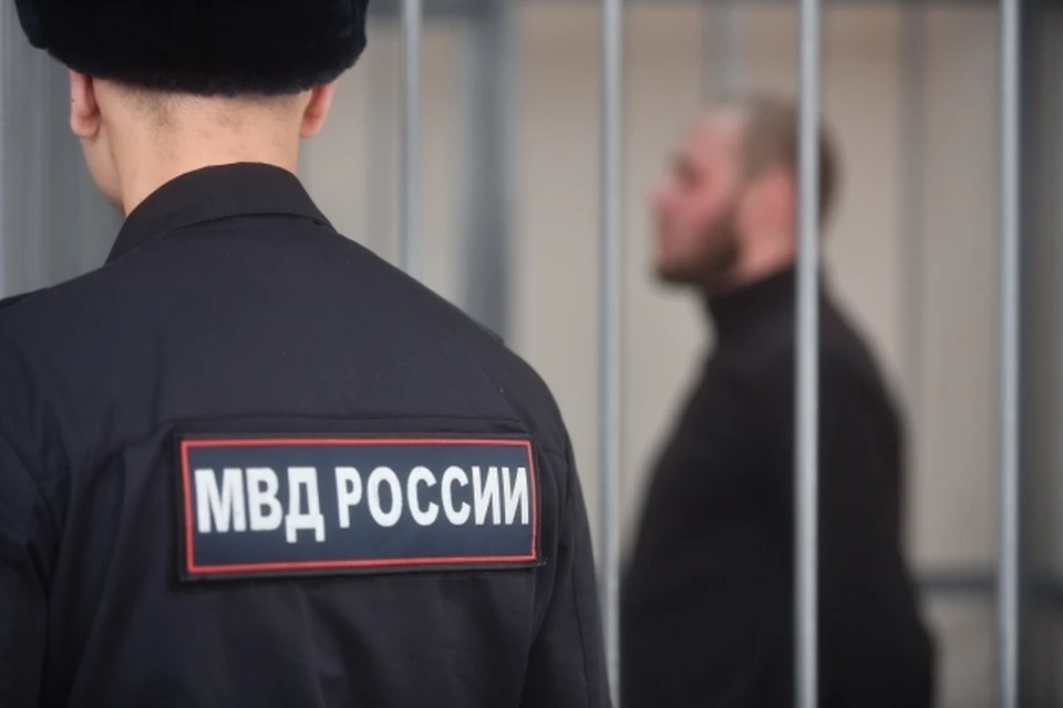 Сейчас на него возбуждено уголовное дело по статье «Кража».