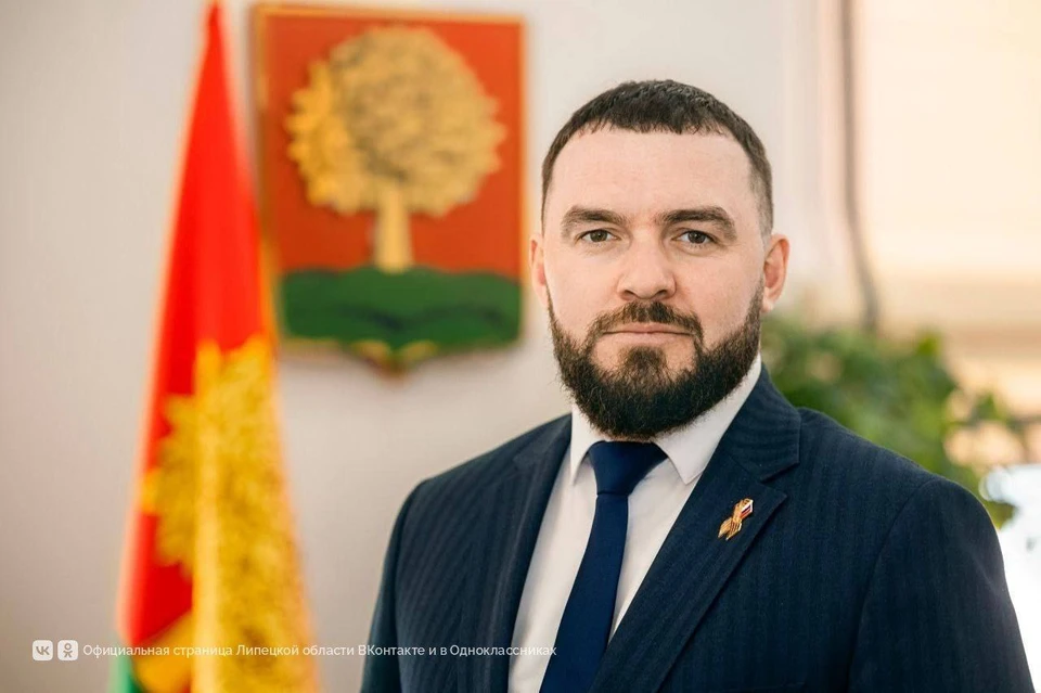 Роман Юрьевич Балашов окончил Военный авиационный инженерный университет в Воронеже, воевал в горячих точках.