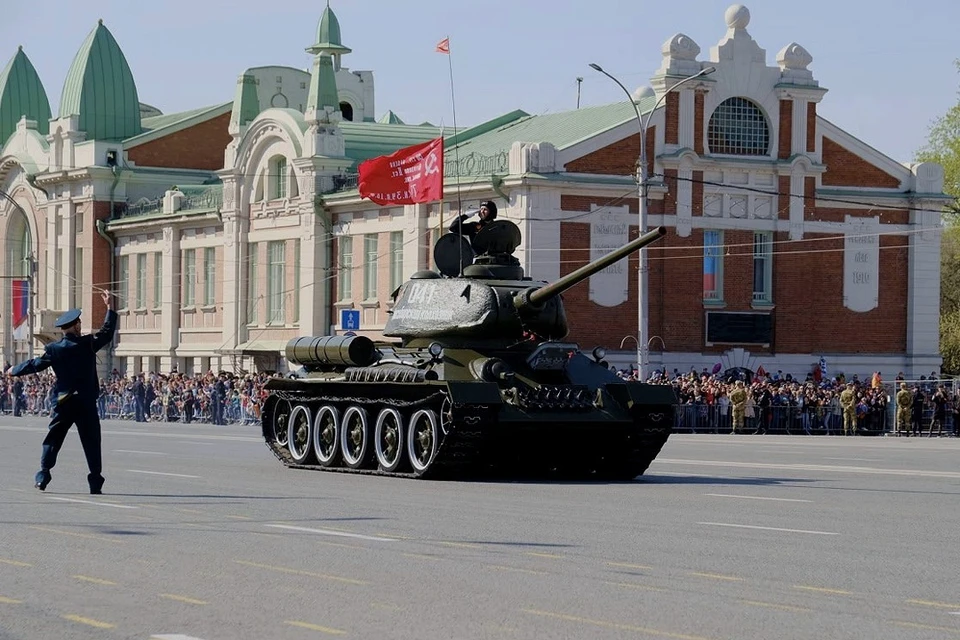 Танк Т-34 возглавит историческую часть Парада Победы в Новосибирске. Фото: телеграм-канал "Новосибирь"