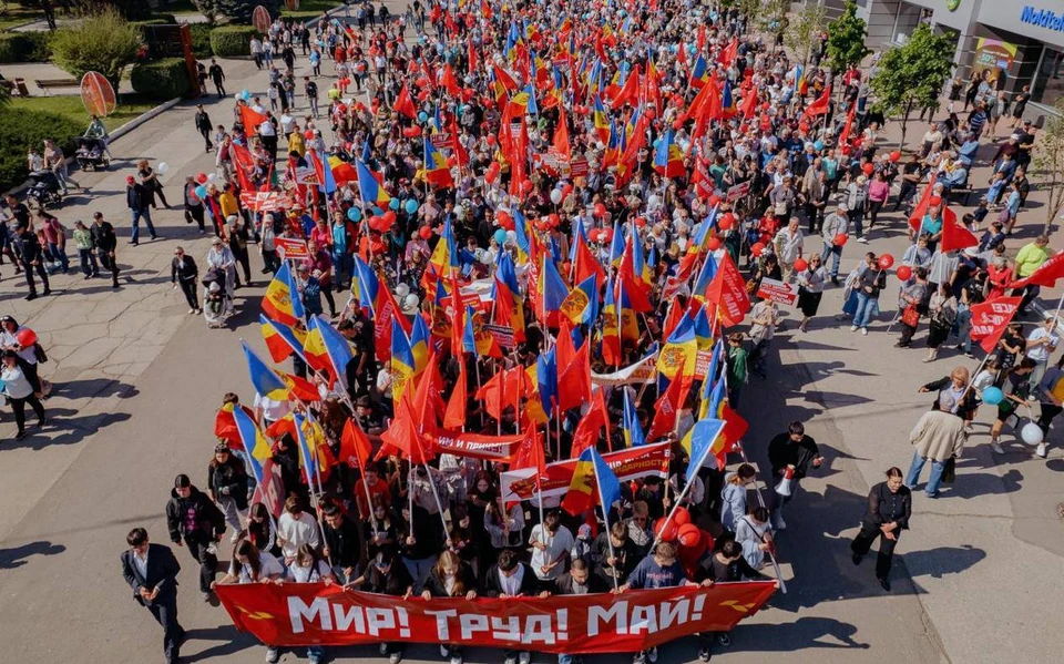 Праздновать День Весны и Труда всем миром — прекрасная традиция
