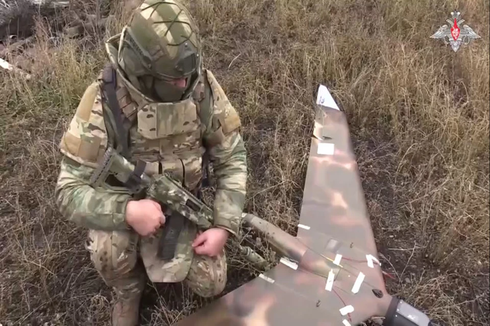 Бойцы ВДВ группировки войск «Днепр» при помощи беспилотника «Zala» вскрыли позиции ВСУ. Фото: минобороны России