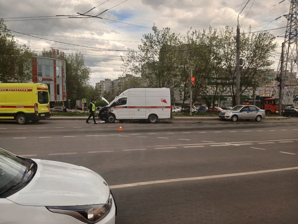 ДТП с участие машины скорой помощи произошло в Нижнем Новгороде.