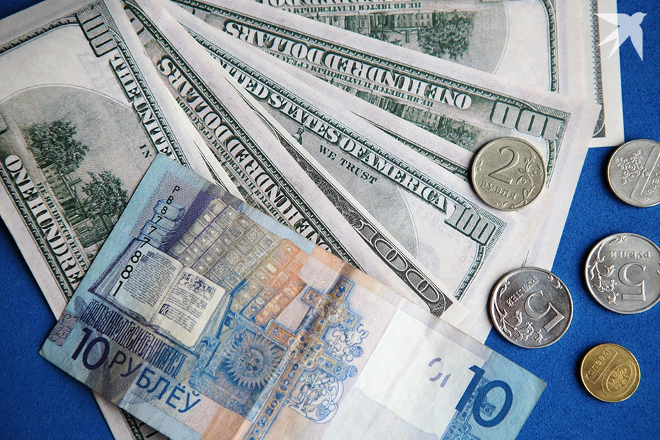Курс валют определен на 10 мая.