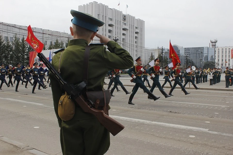 Командовать парадом буду я!