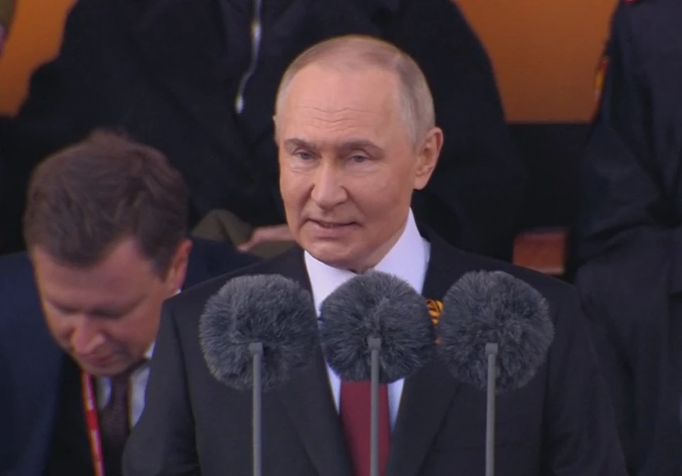 Президент снова напомнил, что решающий вклад в победу над немецким фашизмом внесла наша страна. Фото: Kremlin.ru