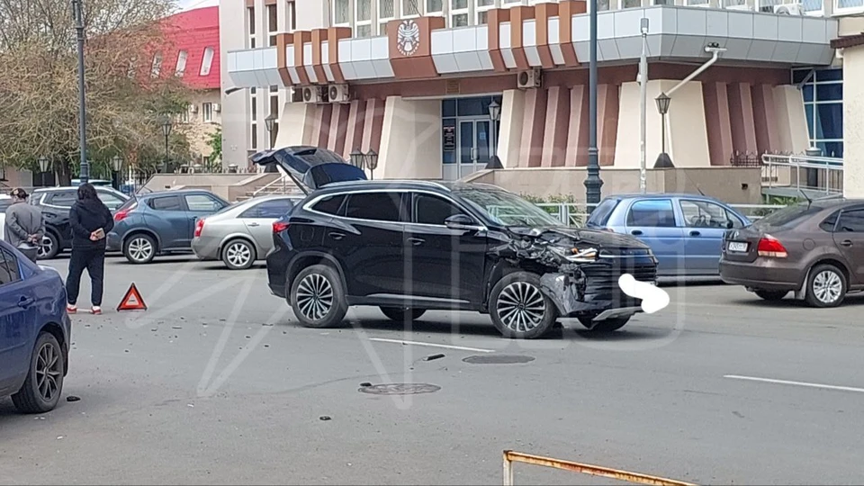 Пострадавших в ДТП предварительно нет