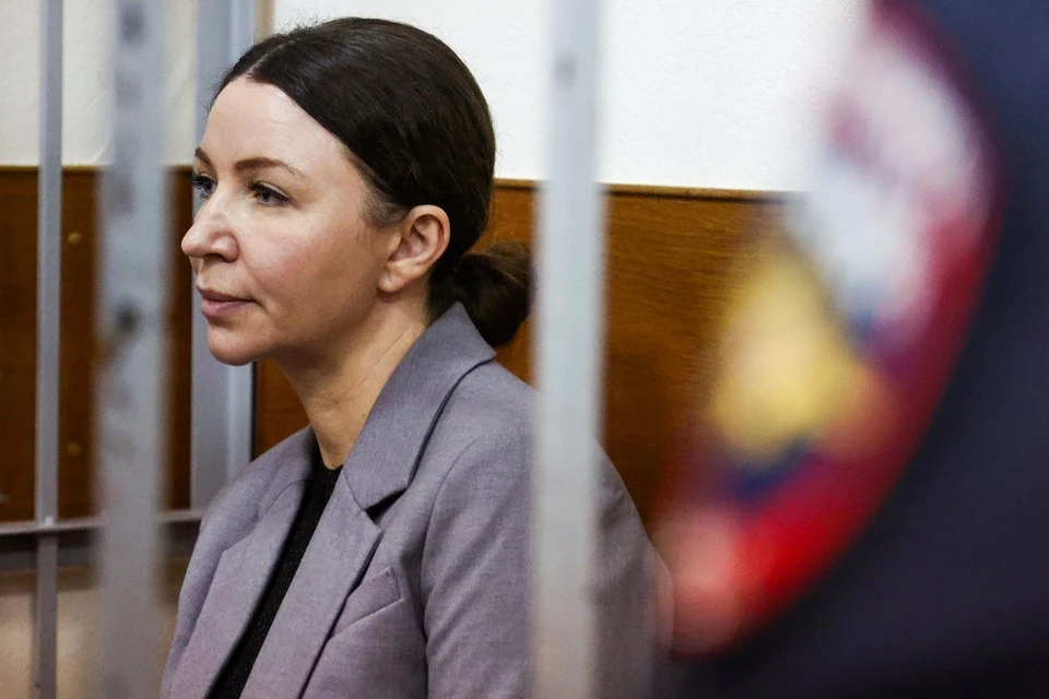 Финуправляющий Блиновской просит суд изъять недвижимость у ее отца и детей