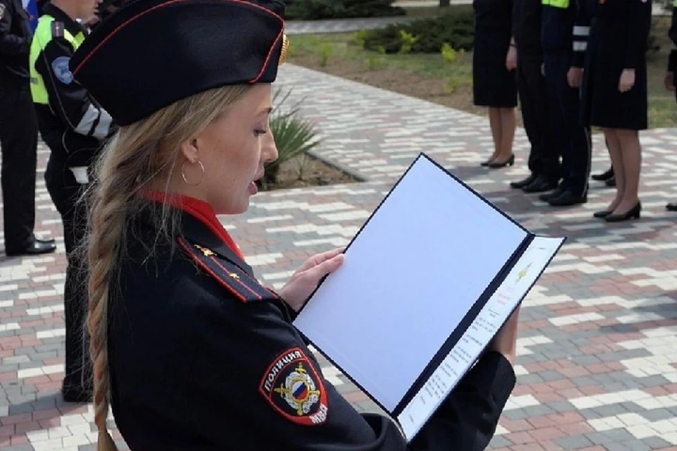 В Геническом округе Херсонской области молодые полицейские приняли Присягу. ФОТО: МВД Медиа